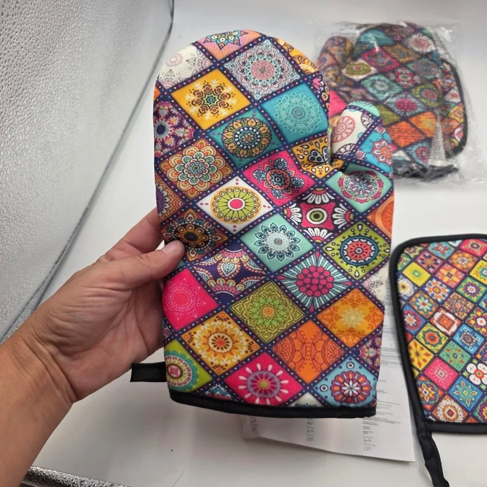 Mandala Patchwork Oven Mitt and Pot Holder Set 3 Piece Colorful Boho Kitchen L4